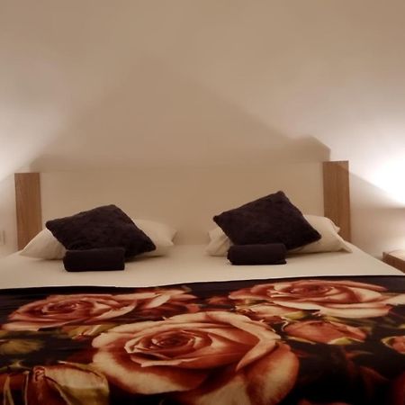 Umago Inn Екстер'єр фото