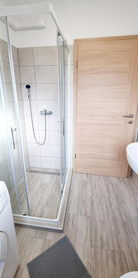 Umago Inn Екстер'єр фото